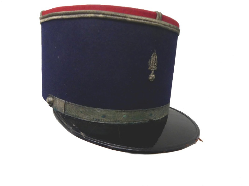 KEPI DE SOUS-LIEUTENANT DE CAVALERIE Mle 1931.