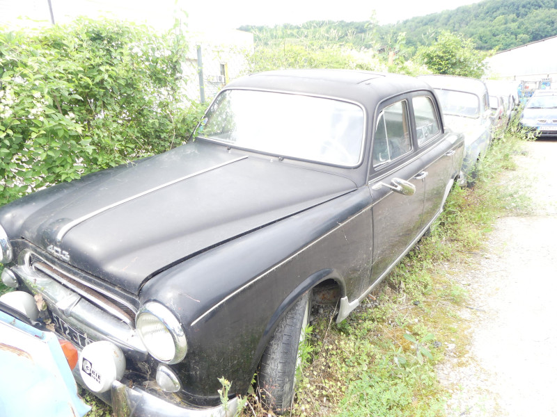 Lot de 5 PEUGEOT 403 pour pièces détachées