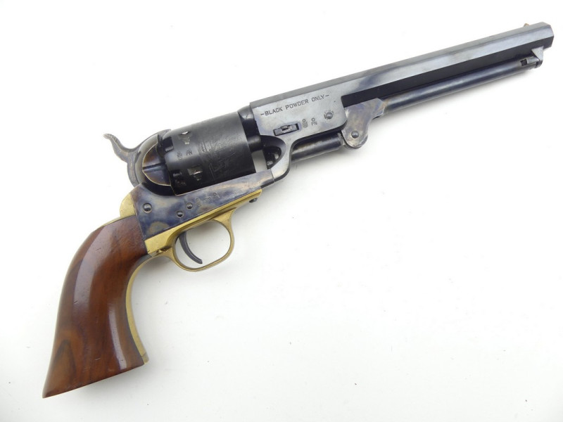 REPLIQUE UBERTI REVOLVER COLT NAVY 1851.