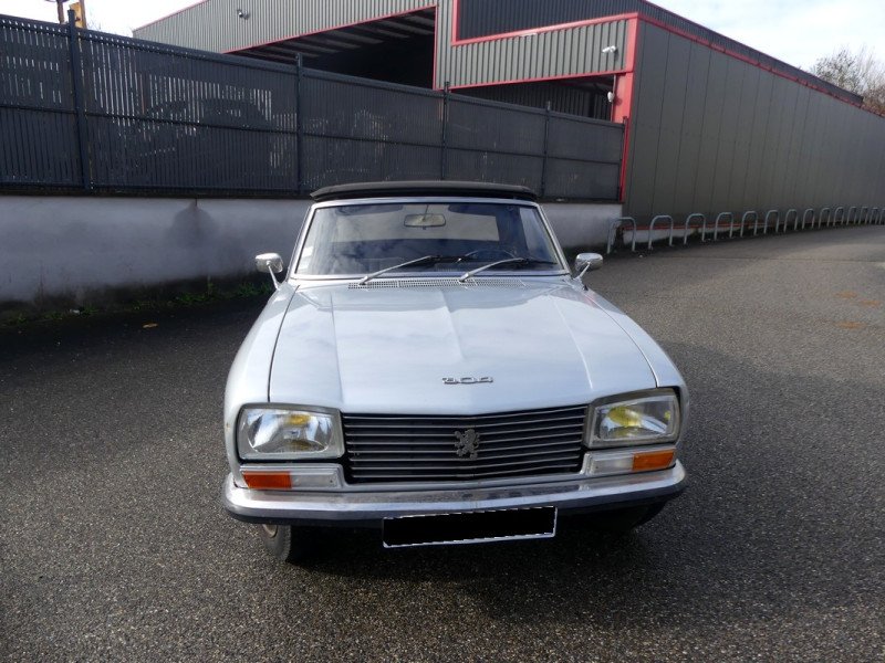 PEUGEOT 304 CABRIOLET.