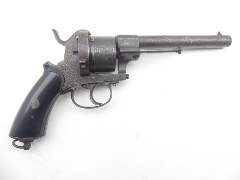 REVOLVER 12mm A BROCHE TYPE LEFAUCHEUX.