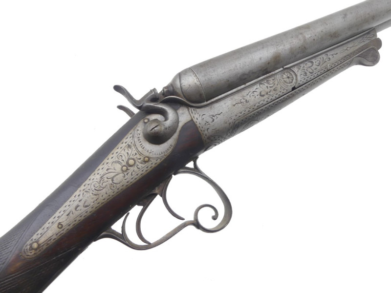 FUSIL DE CHASSE JUXTAPOSE A CHIENS TYPE COACH GUN.